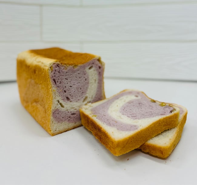 紫芋食パンと角食パン詰合せ