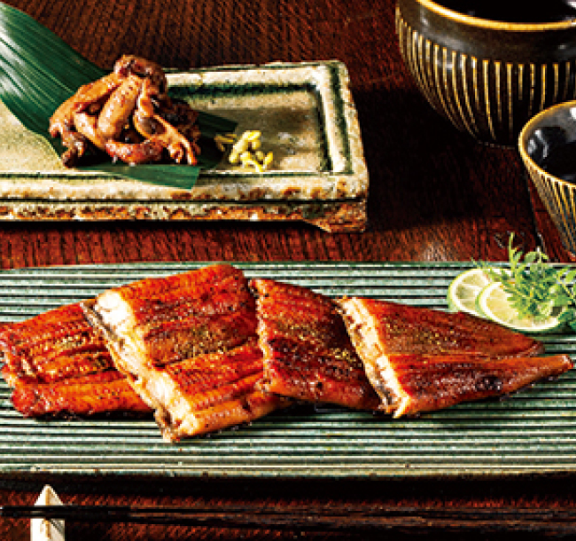 「京都 鰻割烹 まえはら」炭火手焼きうなぎ蒲焼と肝焼き